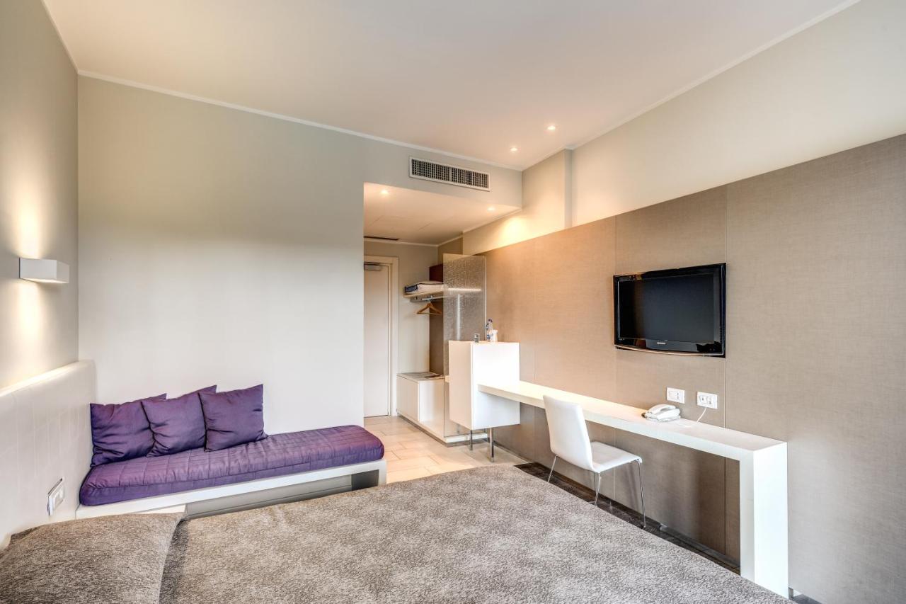 Hotel Isola Sacra Rome Airport Fiumicino Esterno foto